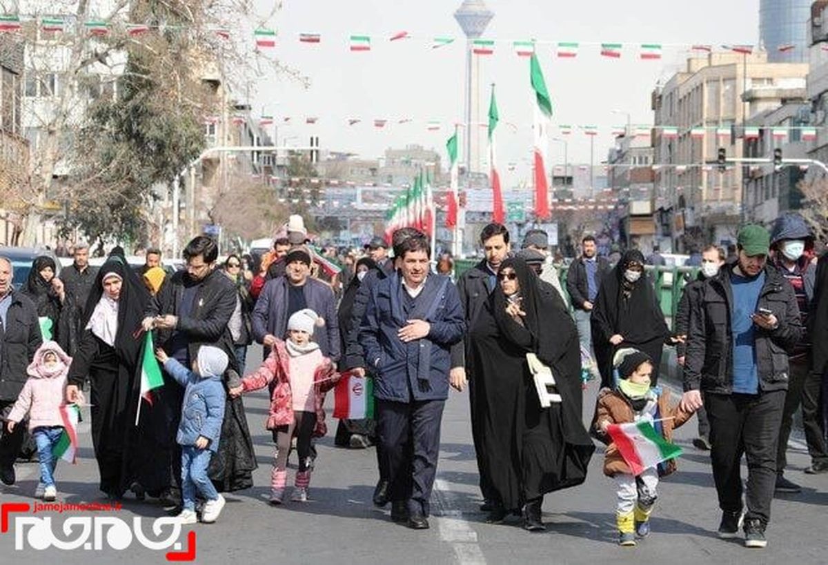 حضور خانوادگی مخبر، معاون اول رئیس‌جمهوری در راهپیمایی+عکس
