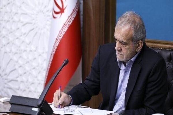 پیام تسلیت رییس جمهور در پی درگذشت مادر شهیدان معینی نجف آبادی