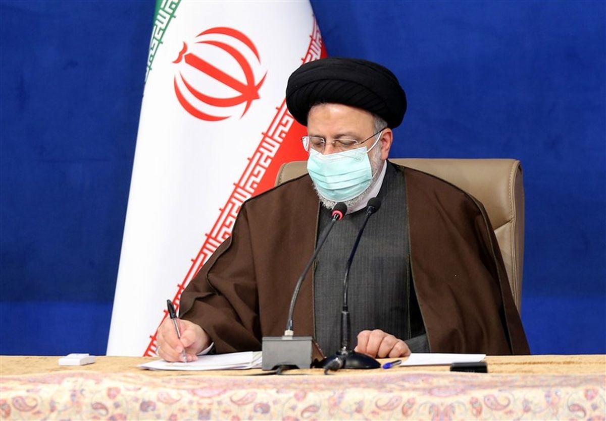 رئیسی درگذشت امیرهوشنگ ابتهاج را تسلیت گفت