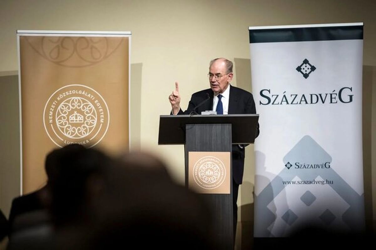 متفکر برجسته روابط بینالملل آمریکا: ایران و روسیه نمیتوانستند بهجای ارتش سوریه بجنگند