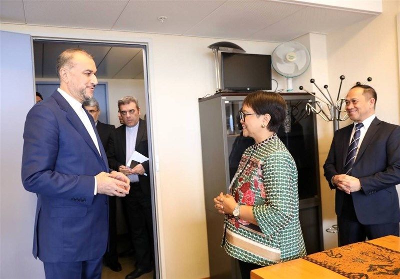 دیدار «امیرعبداللهیان» با همتای اندونزیایی