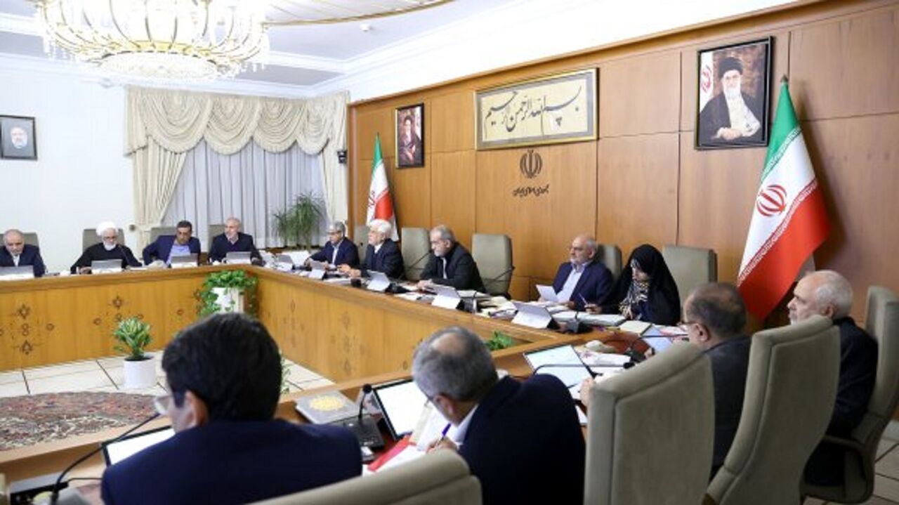 قوی‌ترین سلاح در برابر دشمنان حفظ همبستگی و ایجاد امید و دلگرمی در مردم است
