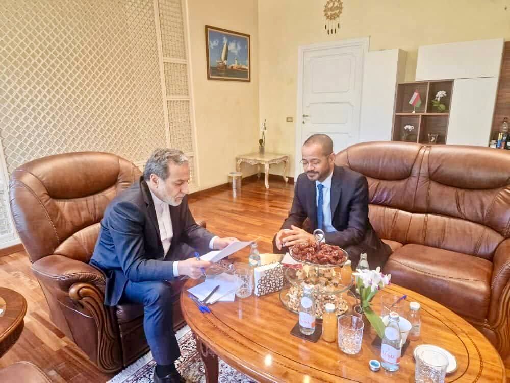 مذاکرات غیرمستقیم ایران و آمریکا در سربالایی 