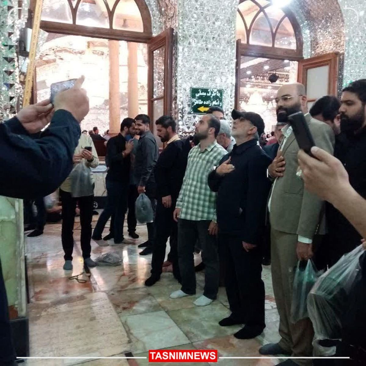 سردار قاآنی در مراسم خاکسپاری شهید‌ «جلادتی» +عکس