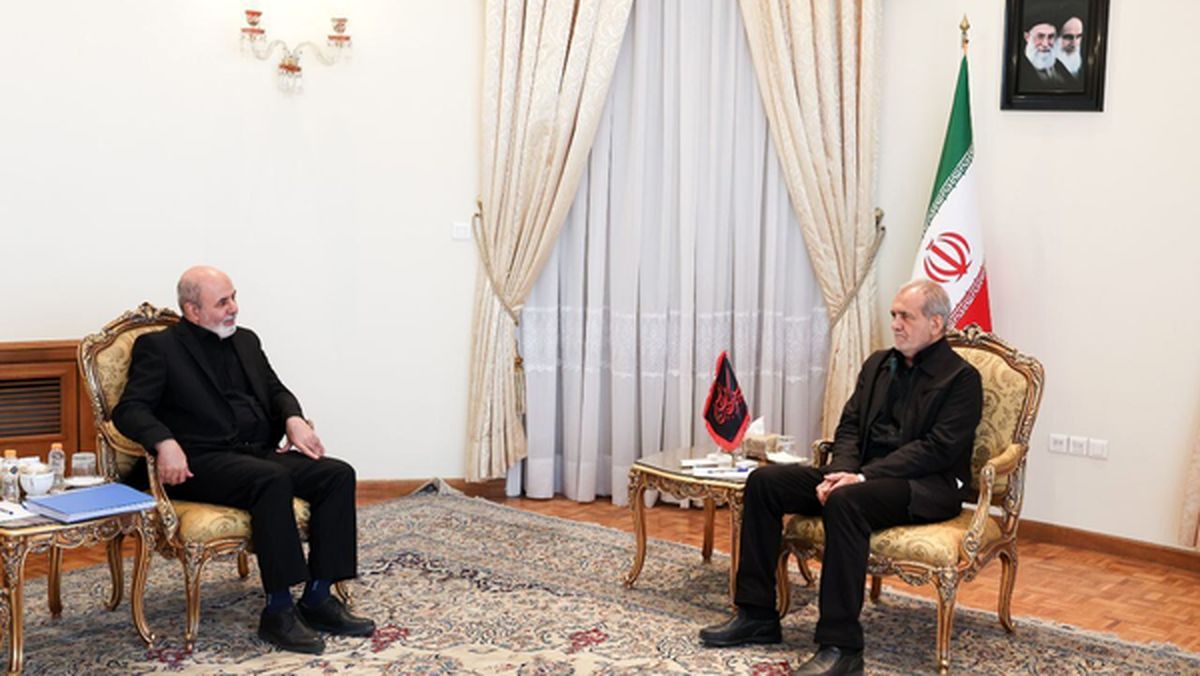 مأموریت ویژه پزشکیان به احمدیان 