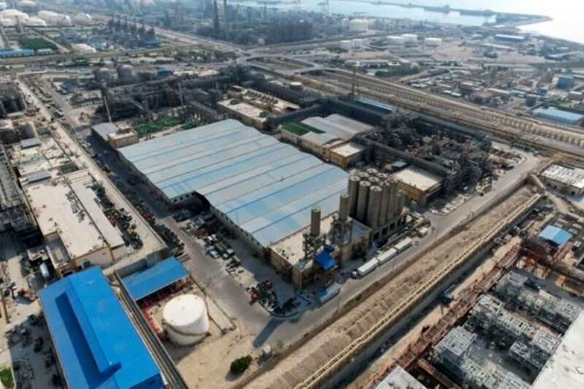 بهره‌برداری فازهای جدید شرکت توسعه پلیمر پاد جم با دستور رئیس جمهور  