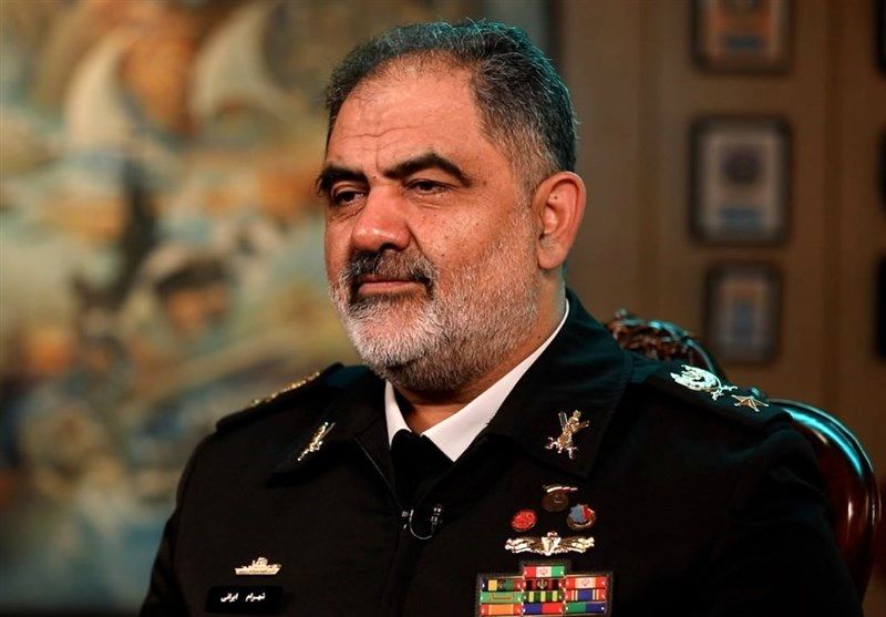 دریادار ایرانی: امنیت کشتیرانی ایران در آب های بین‌المللی تأمین شد