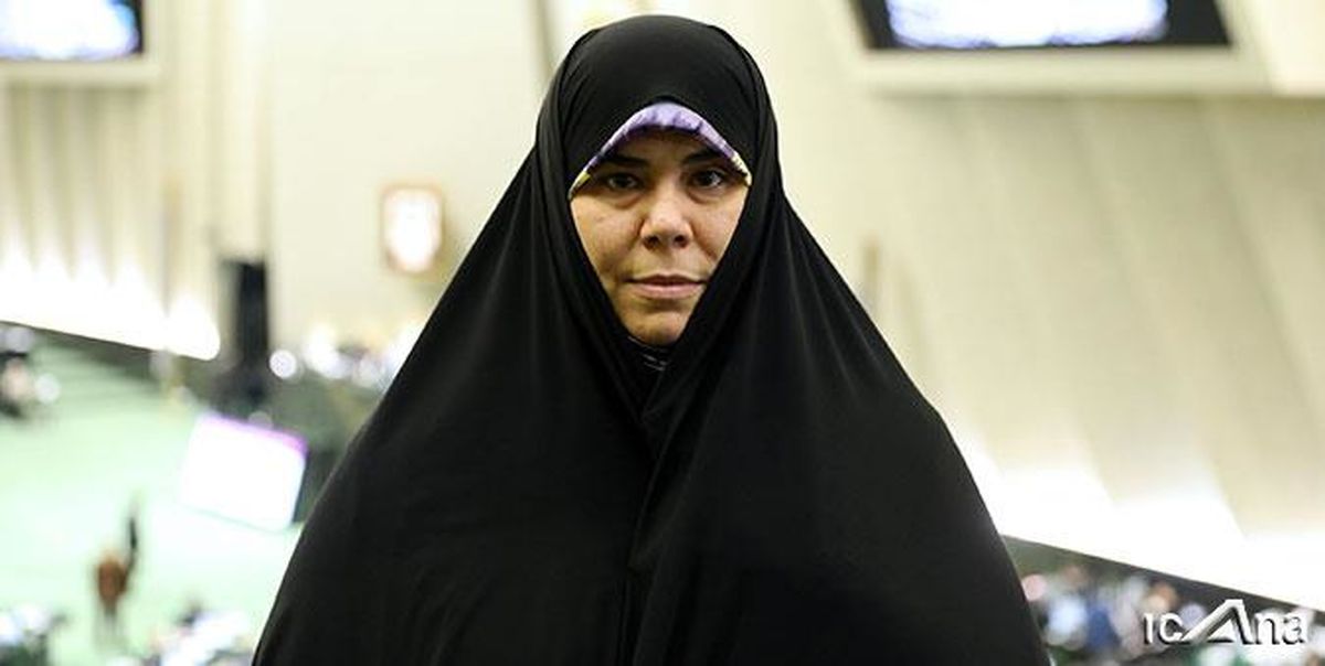 قاسم پور: مشکلات زنان کارگر در انبوه مسائل کلان کارگری کمتر مورد توجه قرار گرفته است