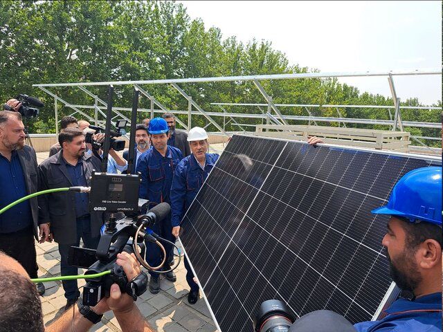 آغاز نصب ۱۱۵۰ پنل خورشیدی در نهاد ریاست‌جمهوری