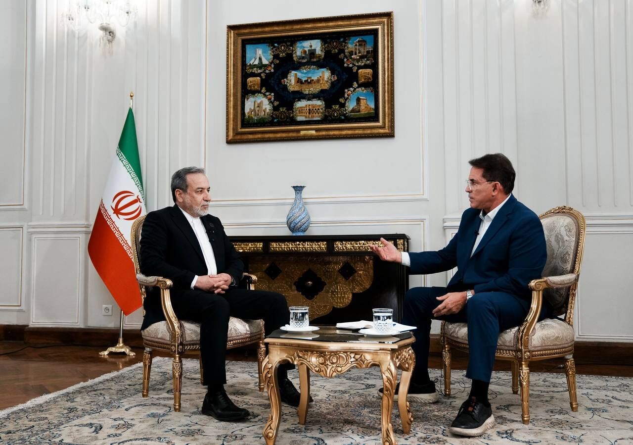 عراقچی: اگر آمریکا در مذاکرات جدی باشد، ما نیز جدی خواهیم بود/ نتانیاهو به دنبال جنگ است