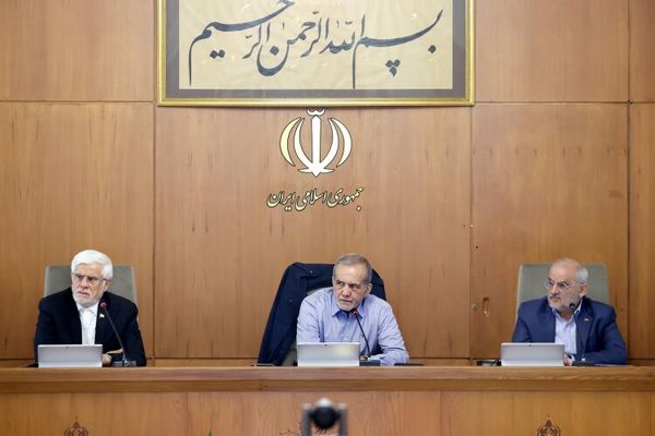 گزارش وزرا از اقدامات انجام‌شده به جلسه هیئت دولت