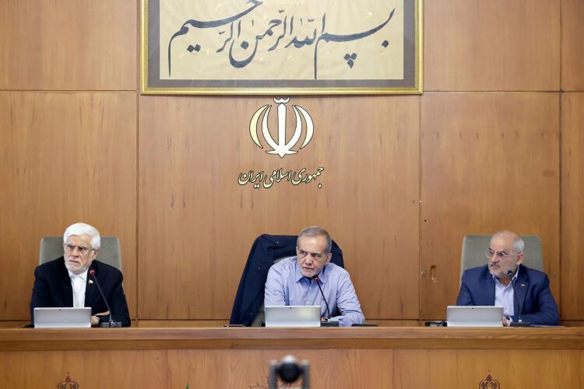 گزارش وزرا از اقدامات انجام‌شده به جلسه هیئت دولت