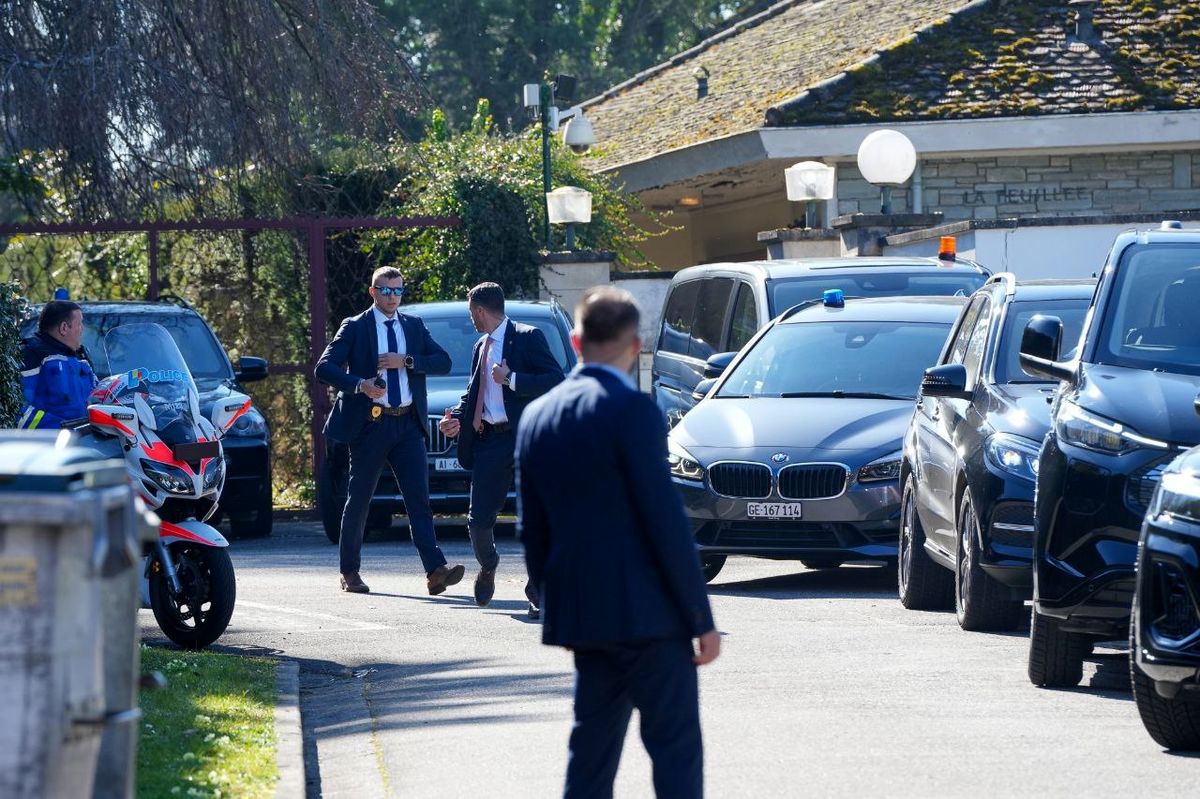 تصاویری از تیم مذاکره کنندگان ایرانی در ژنو