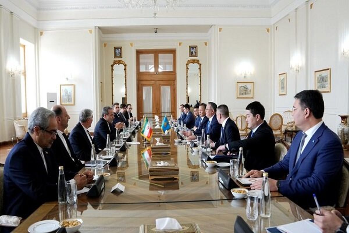 ضرورت تقویت همکاریها میان ایران و قزاقستان در سطح مجامع منطقهای