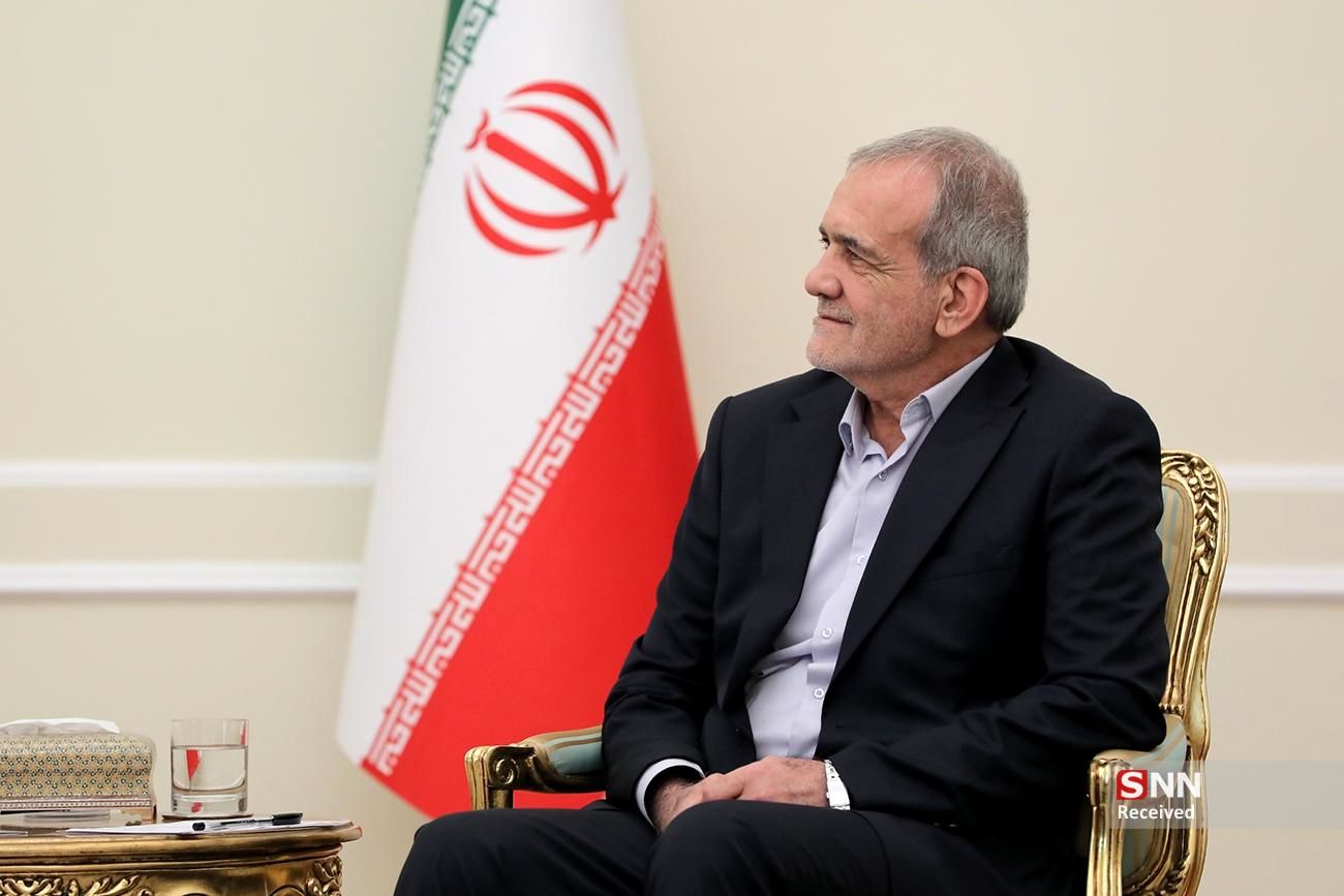 رئیس‌جمهور: آموخته‌ام که اگر با مردم کار کنیم و به  آنها اتکا داشته باشیم، می توانیم کارهای نشدنی و سخت را انجام دهیم
