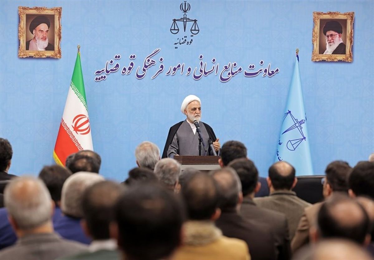 اژهای: خدمترسانی به مردم با کوتاه شدن فرآیندها تسهیل شود