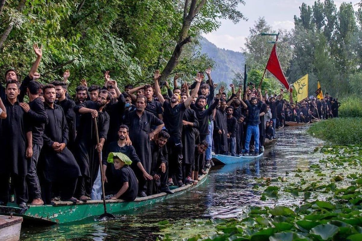  عکس برگزیده خبرگزاری آسوشیتدپرس از عزاداری مسلمانان کشمیر در عاشورا