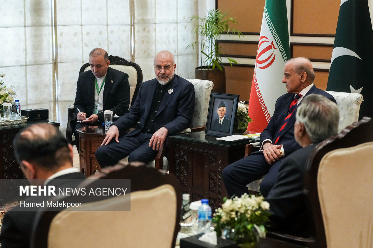 تصاویر: دیدار نخست وزیر پاکستان با رئیس هیئت ایرانی «میناب ۱۶۸»