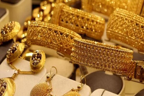 جهش سنگین قیمت طلا و سکه امروز ۴ بهمن | قیمت طلا باورنکردنی شد!