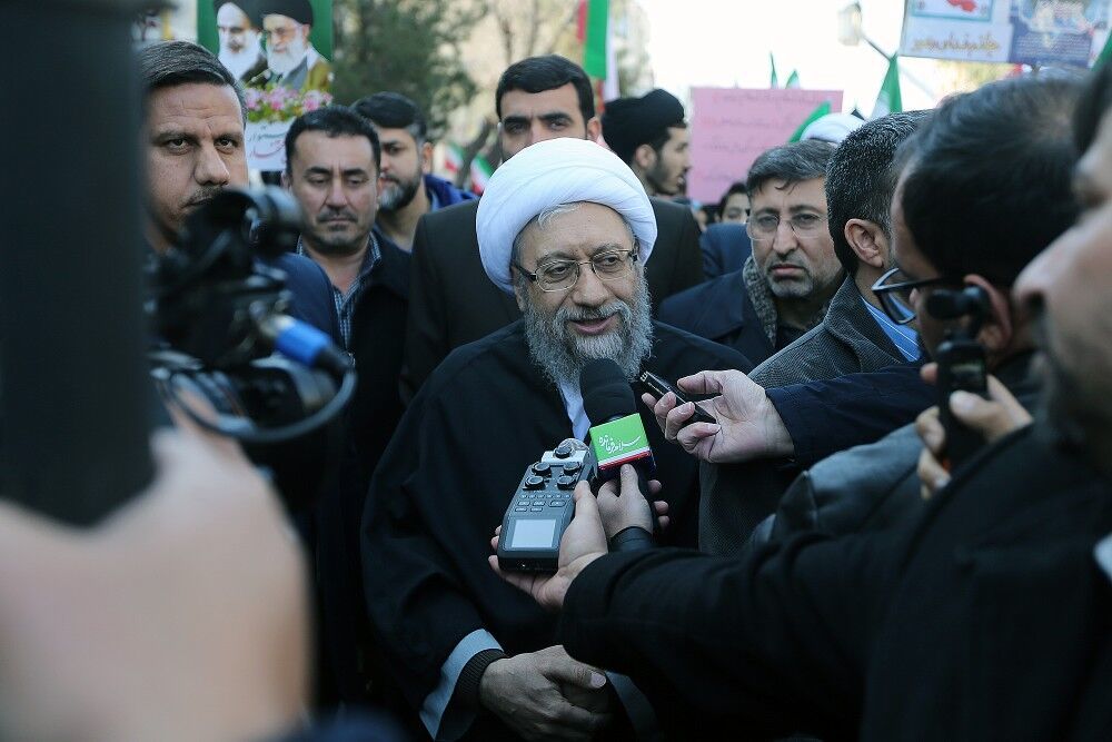 رئیس مجمع تشخیص مصلحت نظام: ملتهای مسلمان برای دفاع از مردم مظلوم فلسطین بپاخیزند