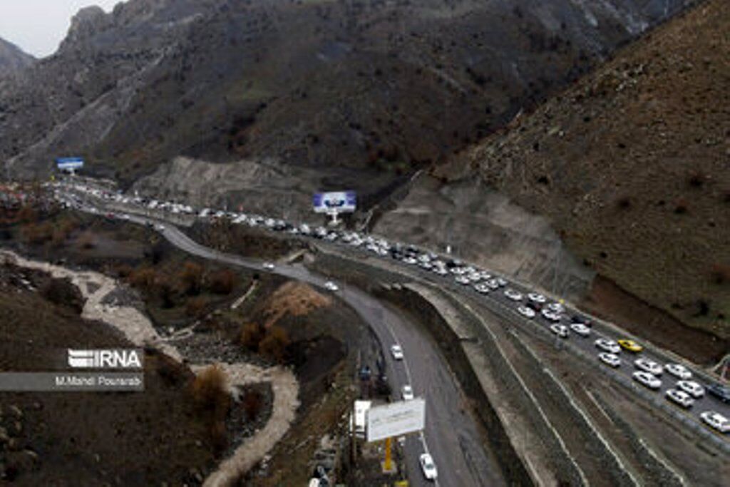 ترافیک شبانه در مسیر تهران–شمال