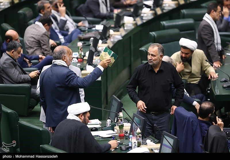 نماینده مجلس: خدشه به مرزها و تمامیت ارضی کشورها غیرقابل پذیرش است