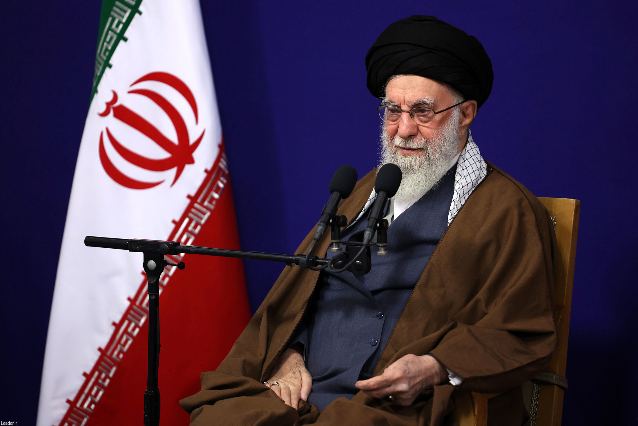 رهبر معظم انقلاب: حوزه علمیه مشهد مدیون آیت‌الله میلانی است