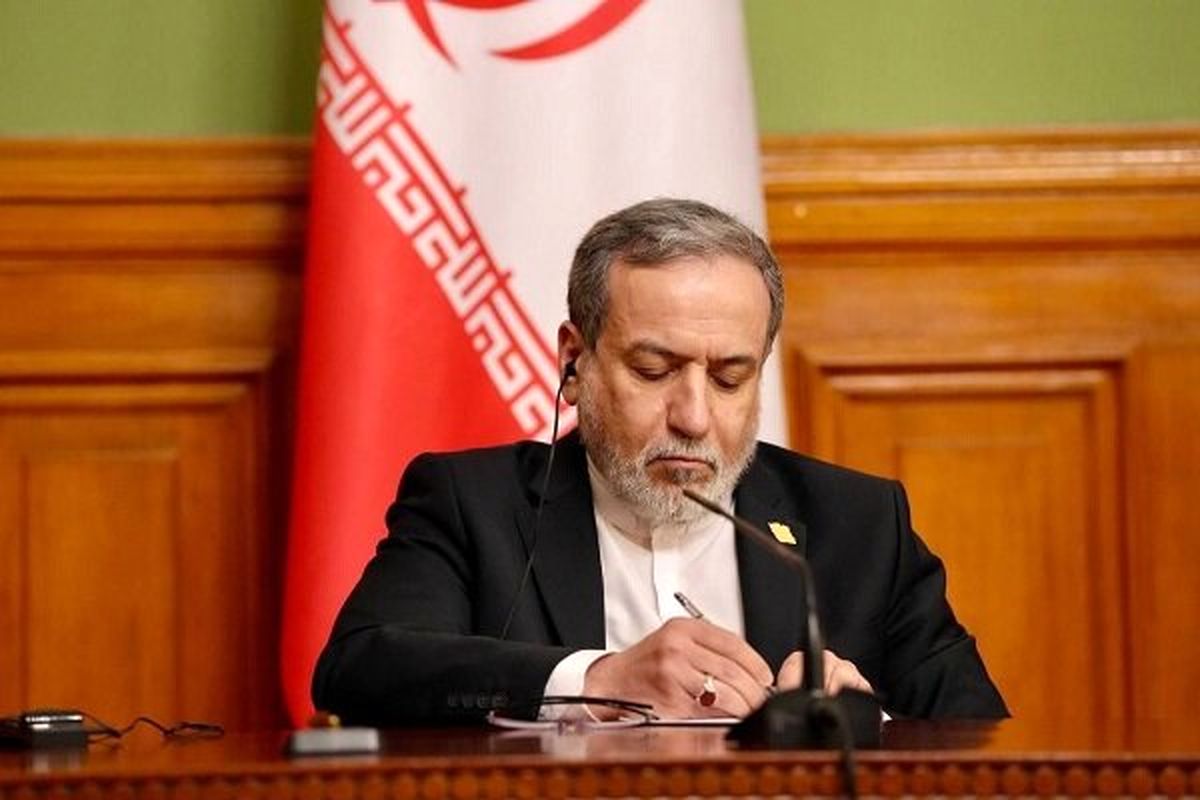 ادعای آکسیوس درباره سفر عراقچی به سوئیس