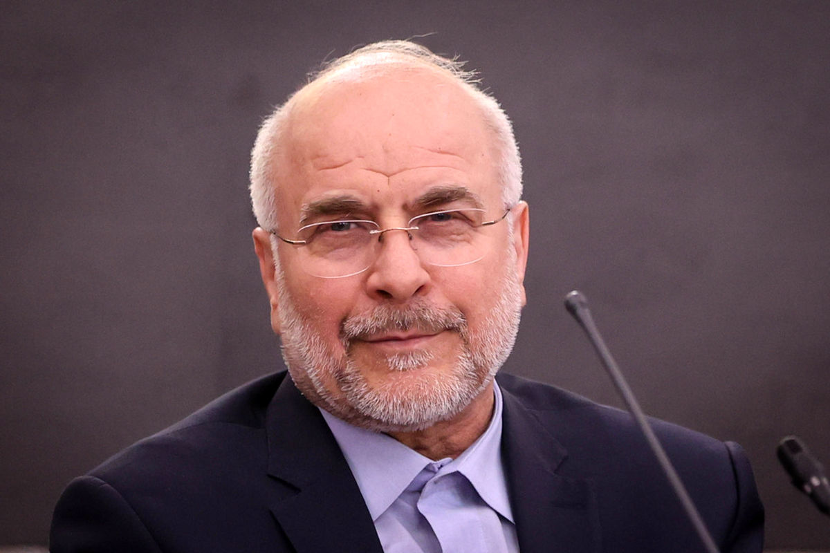  قالیباف: در حال تدوین قانونی ویژه معادن زغال سنگ هستیم تا مشکلات این حوزه برطرف شود