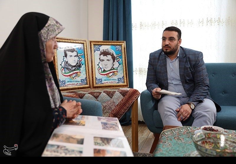 ناگفته‌هایی از حضور رهبر انقلاب در بیت شهید