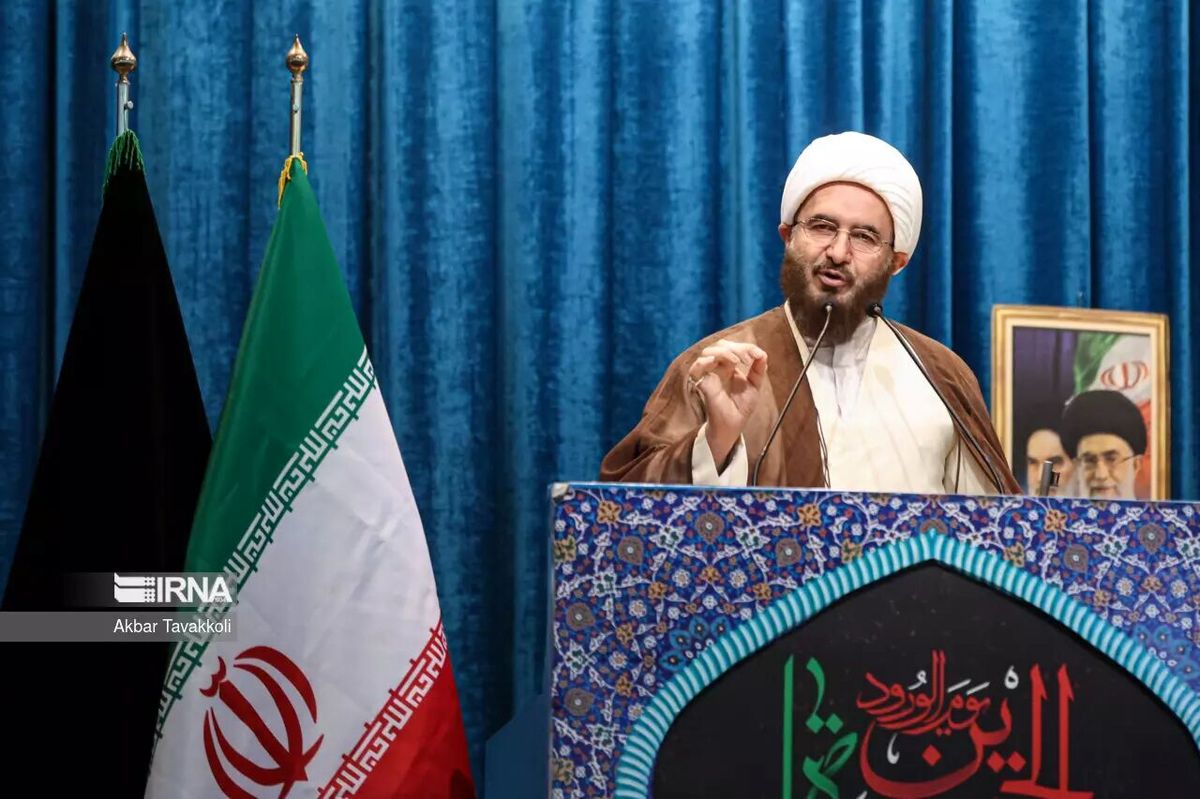 خطیب نماز جمعه تهران:طرح های دشمن دقیق بود اما محسباتش غلط بود/ حمله رژیم صهیونیستی به ایران بر اثر استیصال بود
