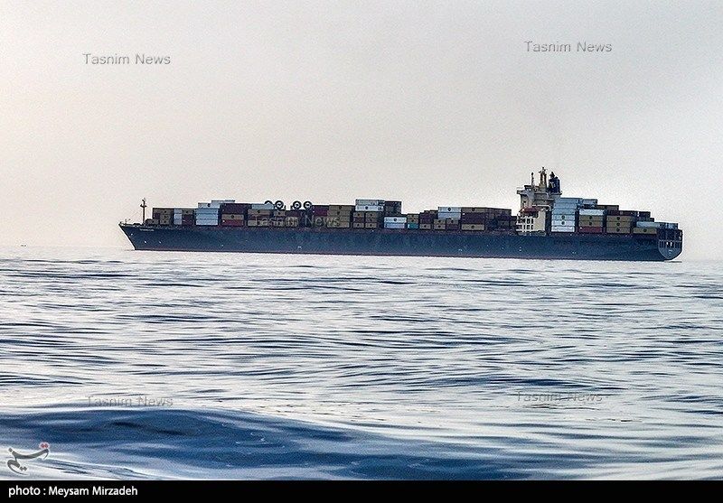 پاسخ قاطع سپاه به راهزنی دریایی آمریکا 