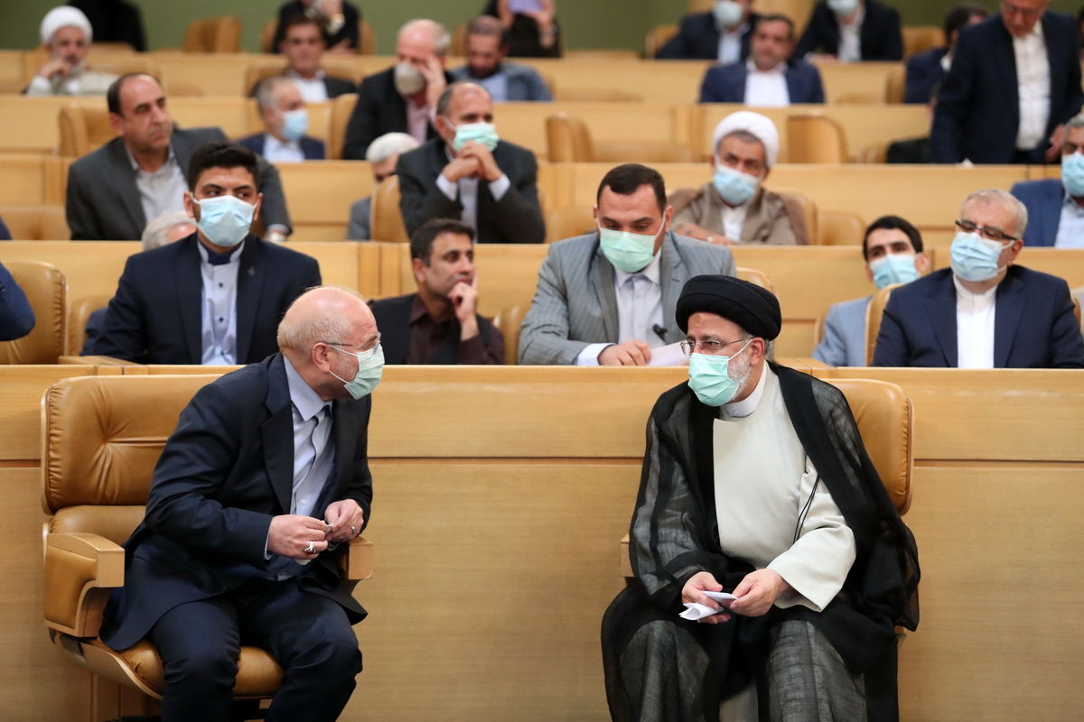 جلسه رئیسی و قالیباف درباره لایحه برنامه هفتم توسعه