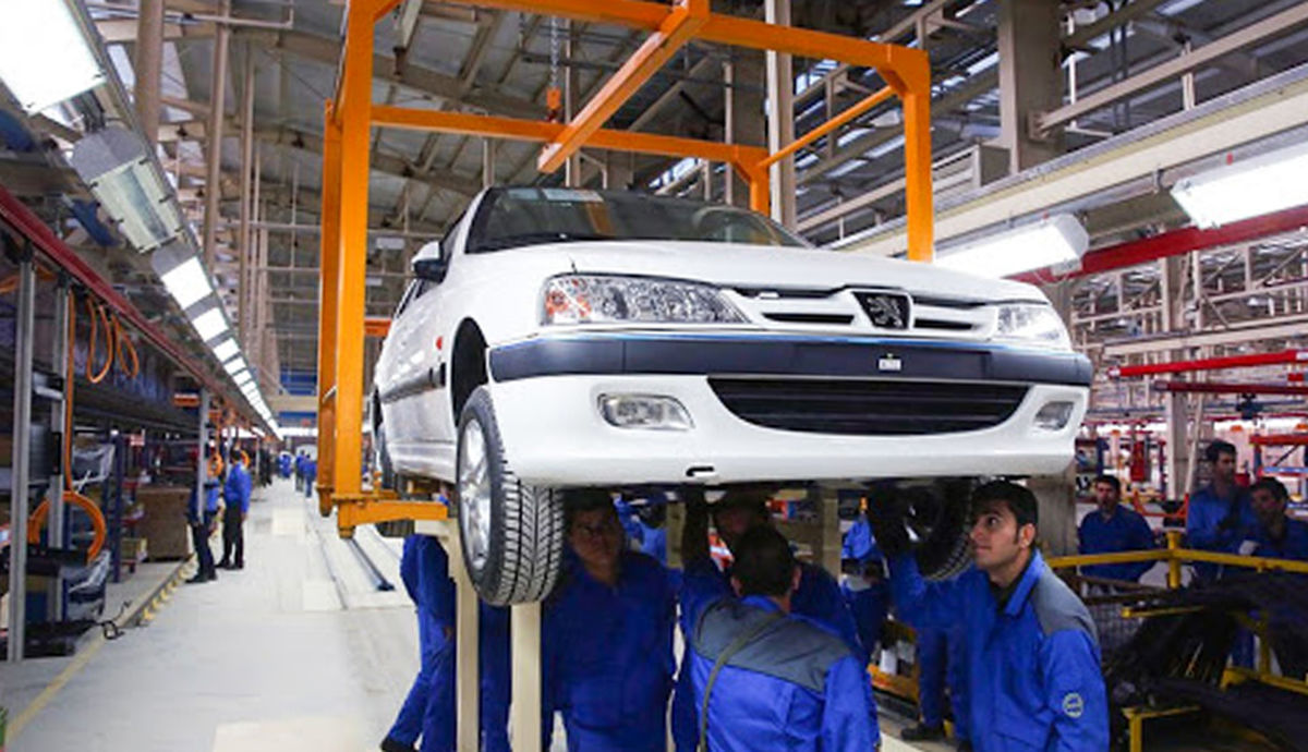 ادامه نوسان قیمت خودروها/ شوک بزرگ به خریداران پراید +قیمت ها