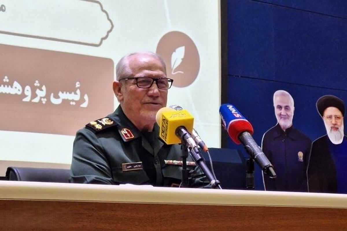 سرلشکر صفوی: نوع جنگها عوض شده و دشمنان خارجی ما بیشتر از قبل متحد شدهاند