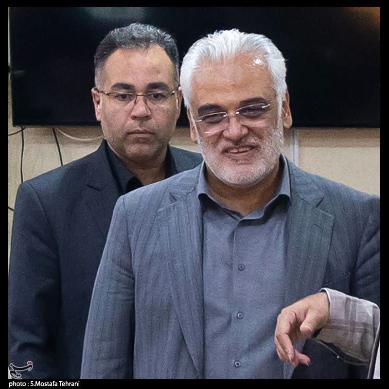 وداع با شهید طهرانچی در حرم حضرت عبدالعظیم (ع)