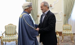 تصاویری از دیدار وزیر کشور عمان با پزشکیان 