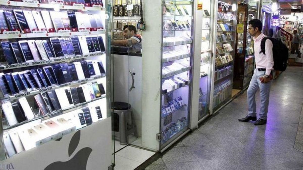 قیمت روز گوشی در بازار تهران چند؟