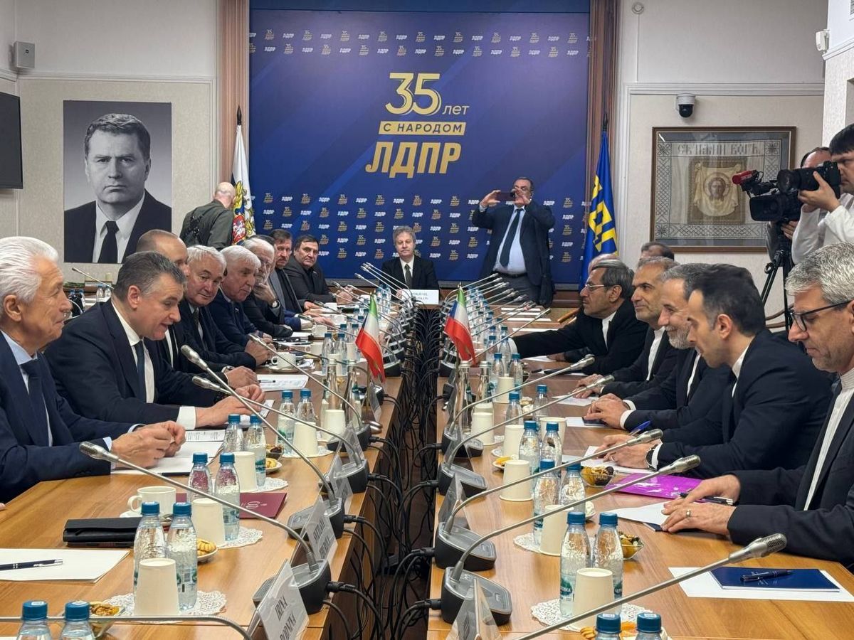 حضور عراقچی وزیر خارجه در مجلس دومای روسیه