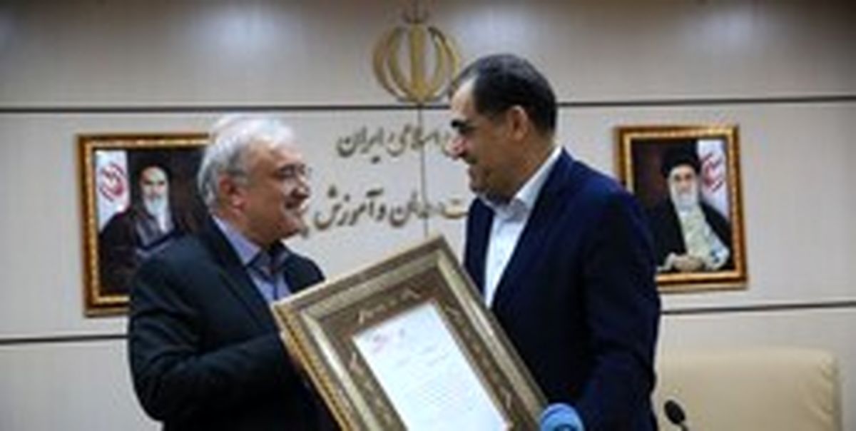 تفاوت سرپرست وزارت بهداشت با وزیر سابق