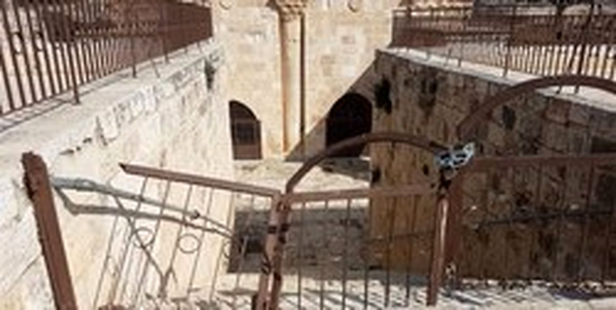 فلسطینیان با شکستن حصار صهیونیستها وارد مسجدالاقصی شدند