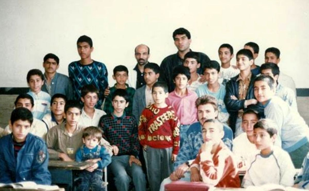 عکس/عابدزاده،زرینچهوچنگیزدرمدرسه