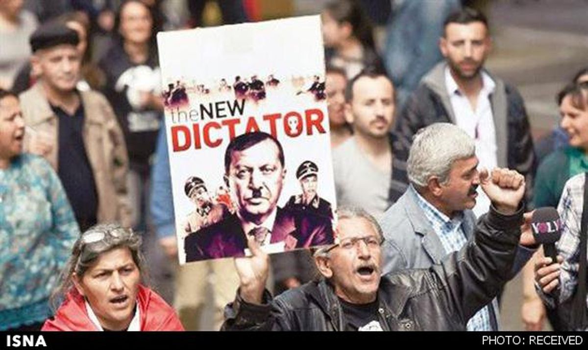 پروندهسازیعلیهپوستریضداردوغان/عکس