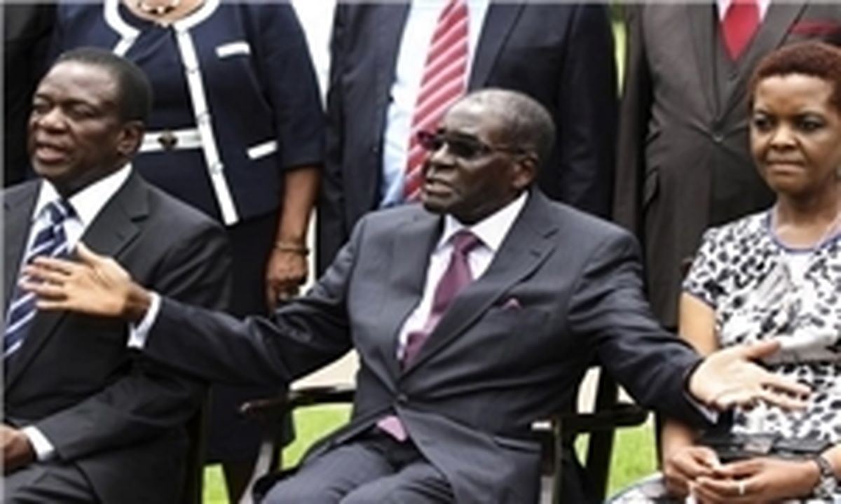 دستگیری دو وزیر دوره «موگابه» به اتهام فساد