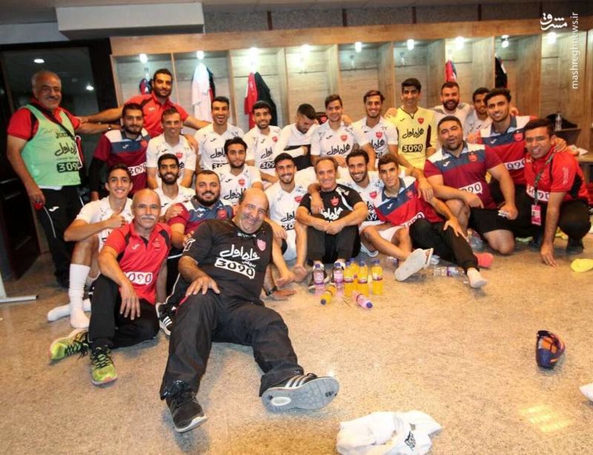 عکس: رختکن پرسپولیس بعد از برتری مقابل نفت