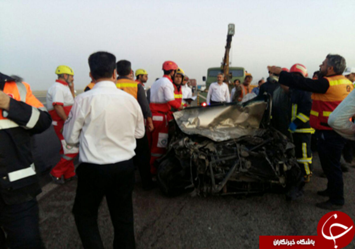 حادثه تصادف در اتوبان قم - کاشان +تصاویر