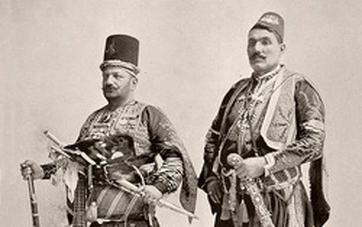 تصاویر: پوشش سنتی مردم جهان در ۱۲۵ سال قبل