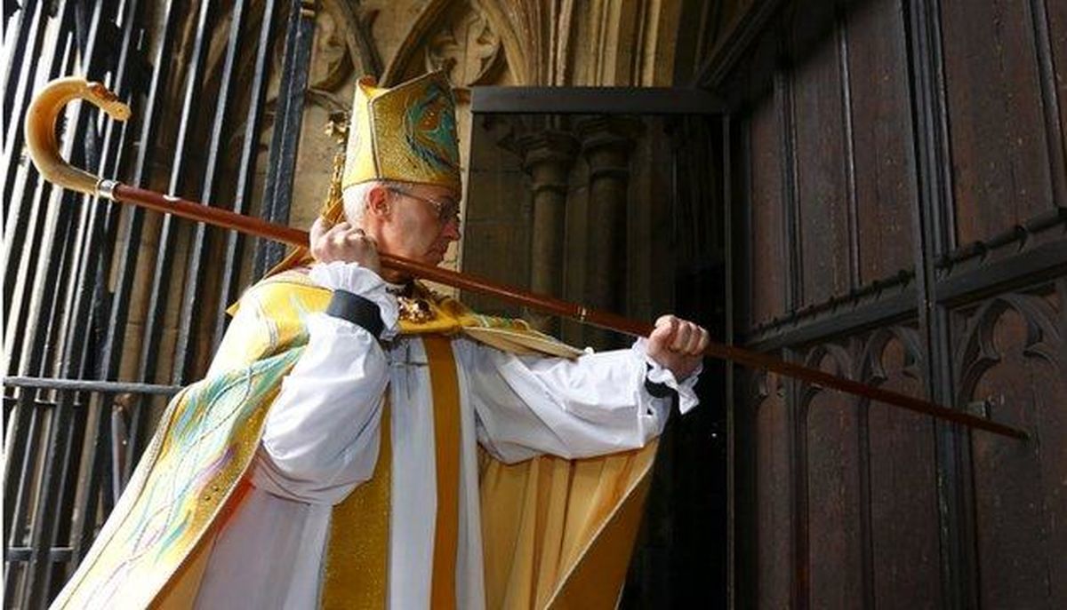 حاشیه‌های زایمان سلطنتی در انگلیس