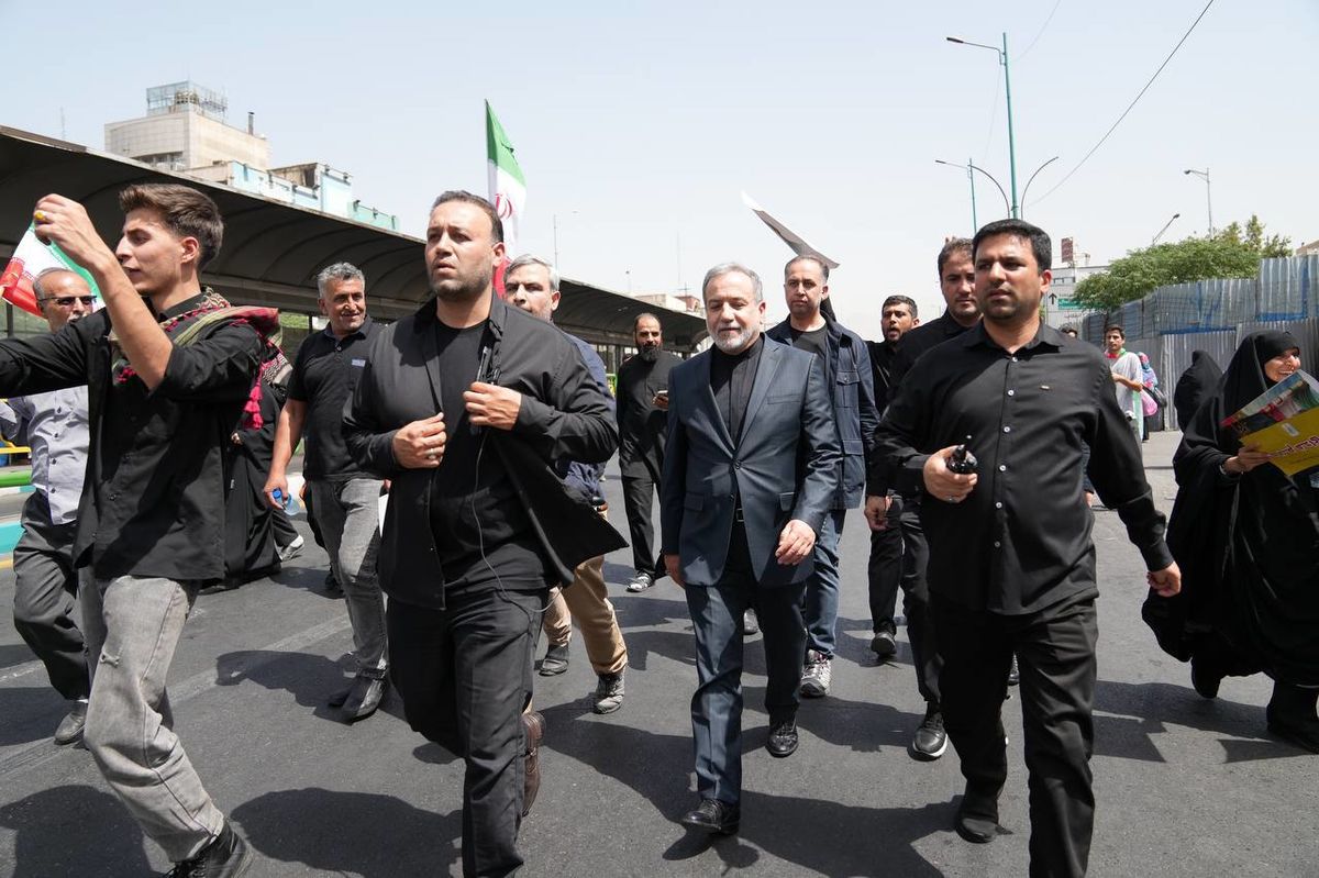 عراقچی: ایران با واژه تسلیم بیگانه است