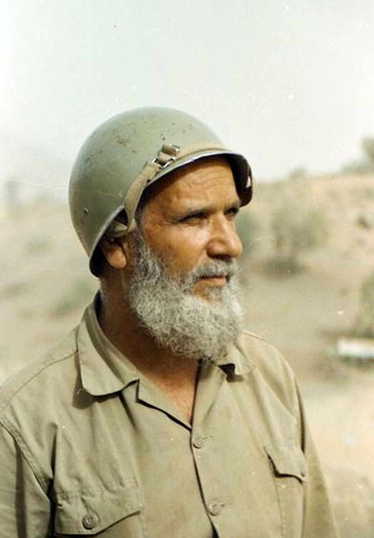 حاج بخشی؛ علمدار جبهه‎ها